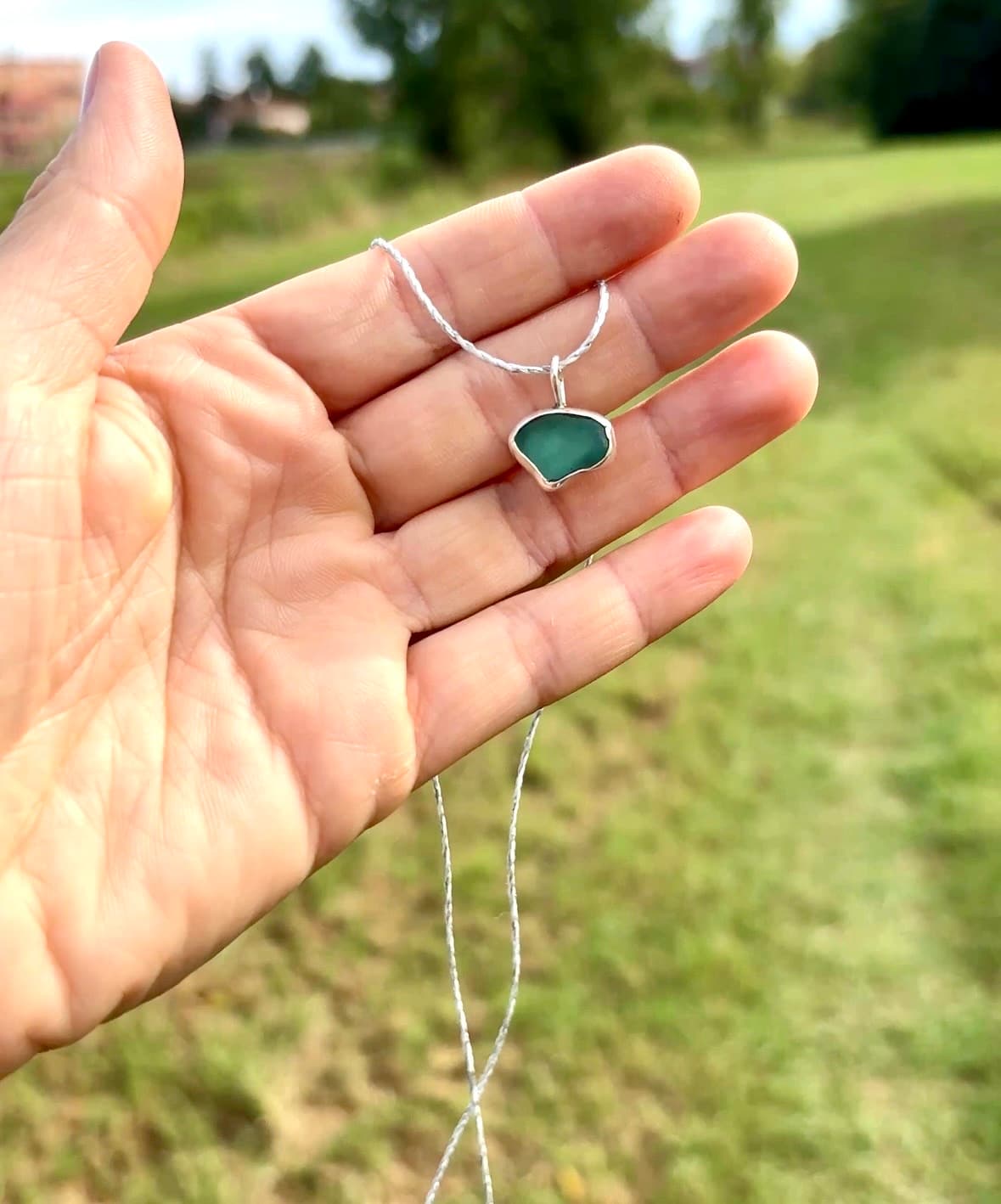 Ciondolo con vetrino azzurro